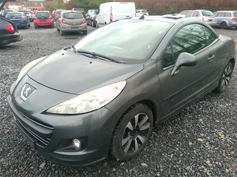 Peugeot 207 1.6 HDi 207CC n°242