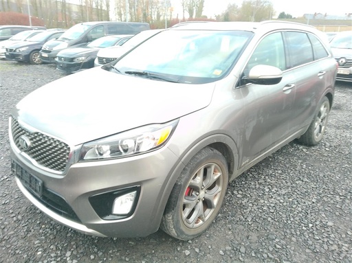 [KIAGG15386101] Kia Sorento n°213