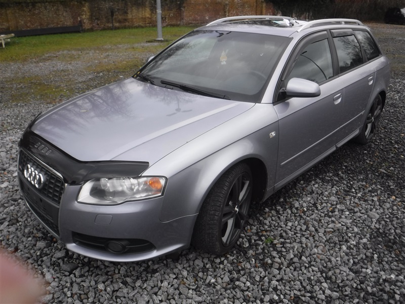 Audi A4 S-line AUTO 200CH n°252