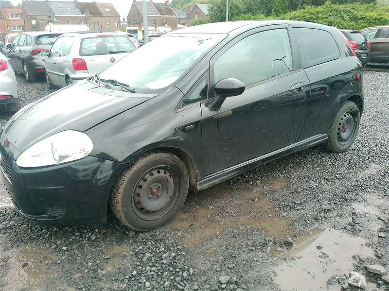 Fiat Punto 1.3 Multijet 16v 360° EURO4 n°31