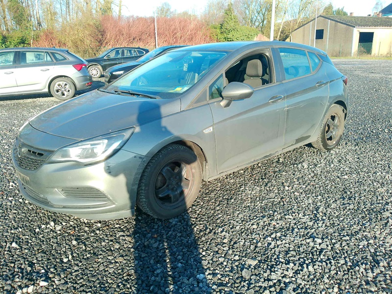 Opel Astra 1.6 CDTi ECOTEC D Innovation S/S (EU6.2) n°16