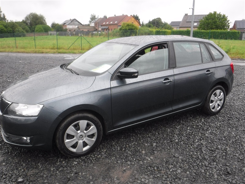 Skoda Rapid/Spaceback 1.6 CR TDI Style EURO6 n°90
