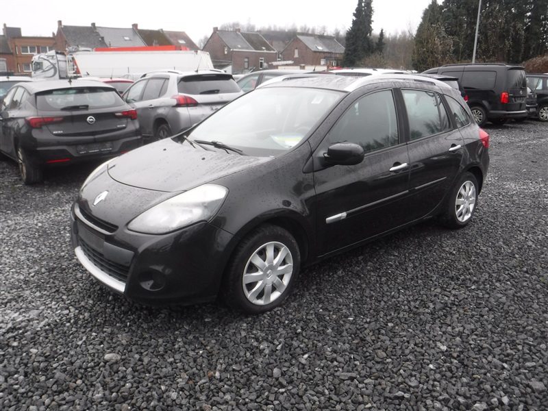 Renault Clio 1.5 dCi Expression FAP 104g n°92