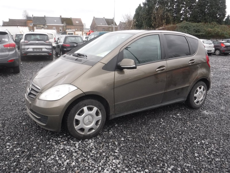 Mercedes-Benz A 180 n°82