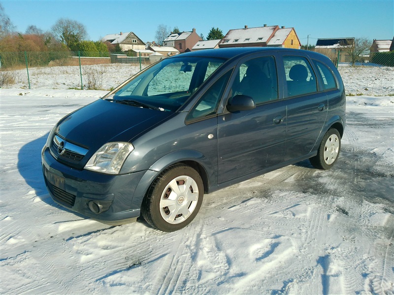 Opel Meriva 1.4i Cosmo n°123