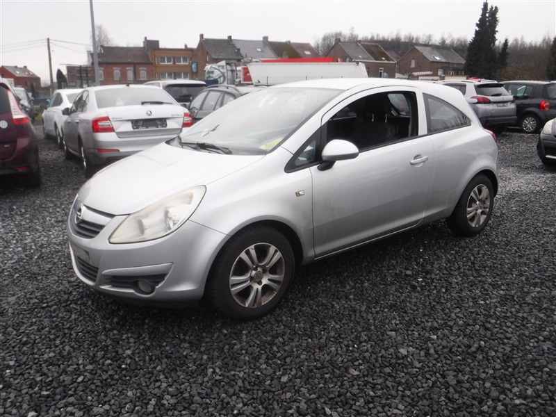 Opel Corsa 1.3 CDTi Essentia DPF n°108
