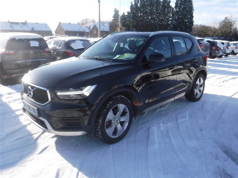 Volvo XC40 2.0 D3 Momentum Pro Geartronic n°88