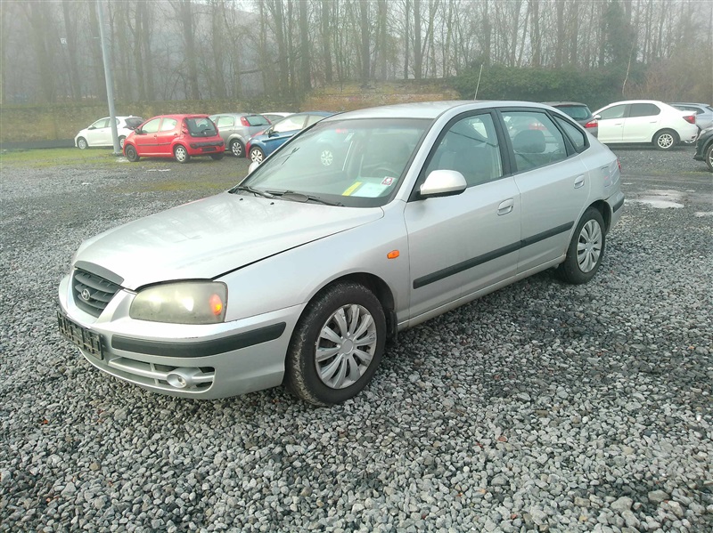 Hyundai Elantra 2.0 CRDI n°202