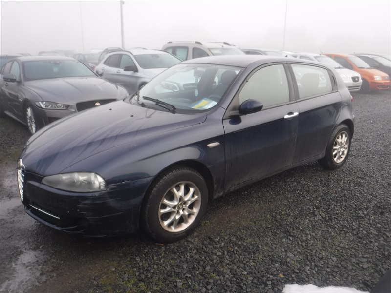 Alfa Romeo 147 1.9 JTD Impression n°158