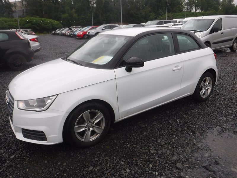 Audi A1 1.0 TFSI ULTRA *NAVI/PDC/CLIM* EURO6 n°77