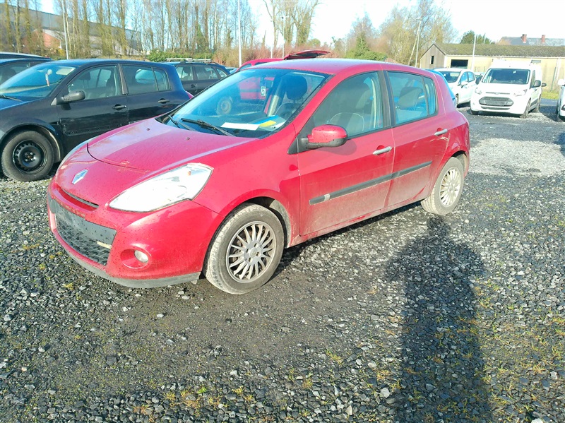 Renault Clio 1.5 dCi Authentique FAP 104g. n°257