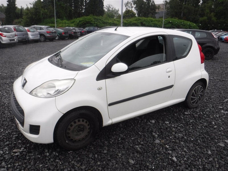 Peugeot 107 1.0i EURO5 n°91