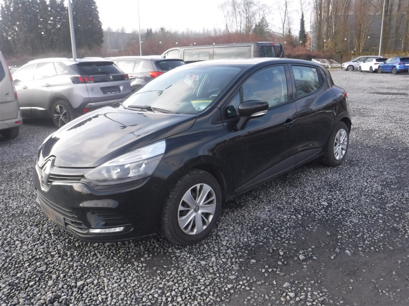 Renault Clio 1.2i Life n°172