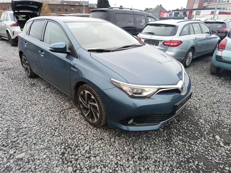 Toyota Auris 1.8i HSD Business Plus E-CVT//EXPERTISE//N°193