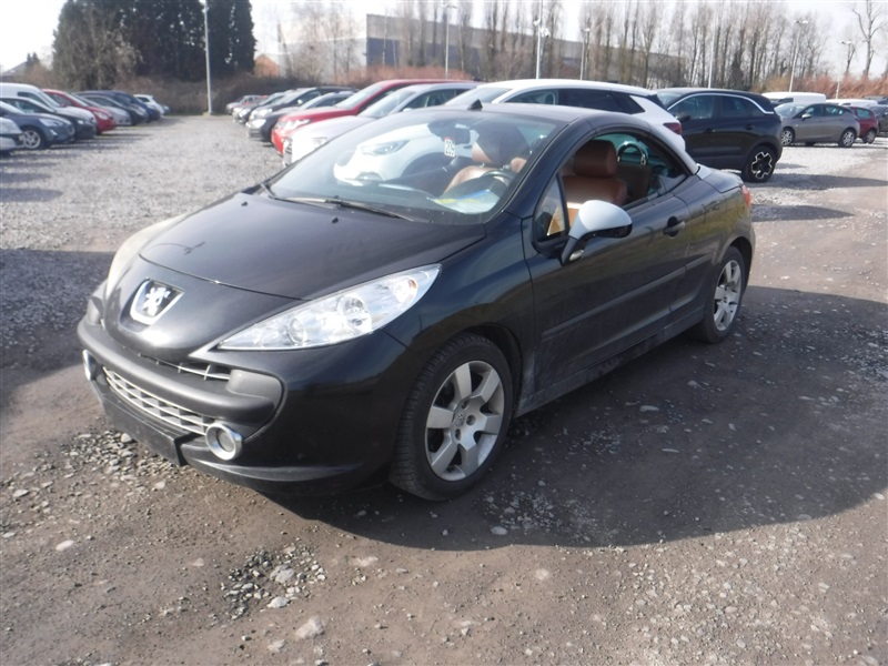 Peugeot 207 CC HDI n°209