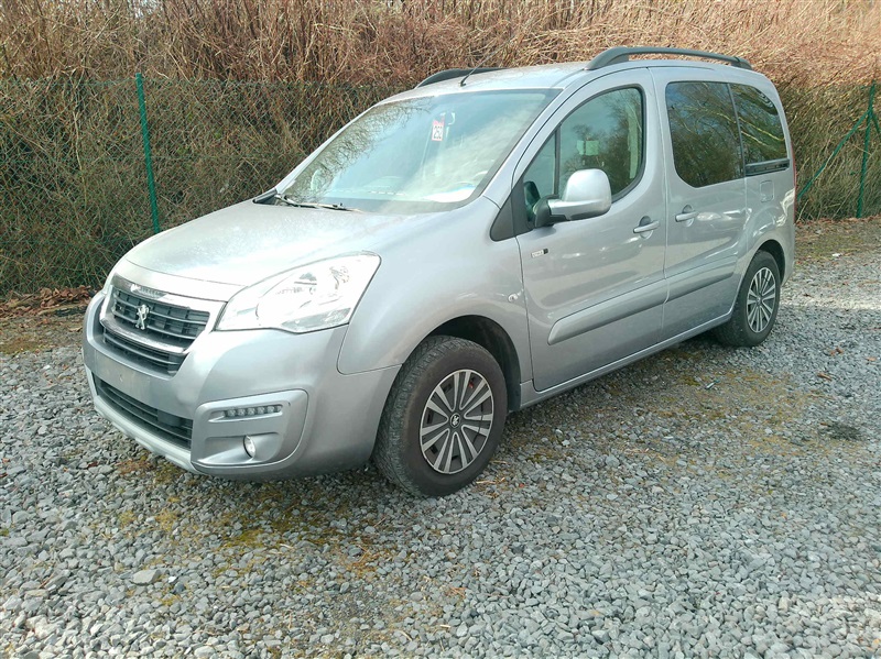 Peugeot Partner 1.2 PureTech Style n°252