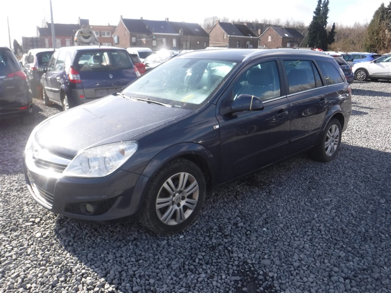 Opel Astra 1.7 CDTi ecoFLEX Cosmo FAP n°294