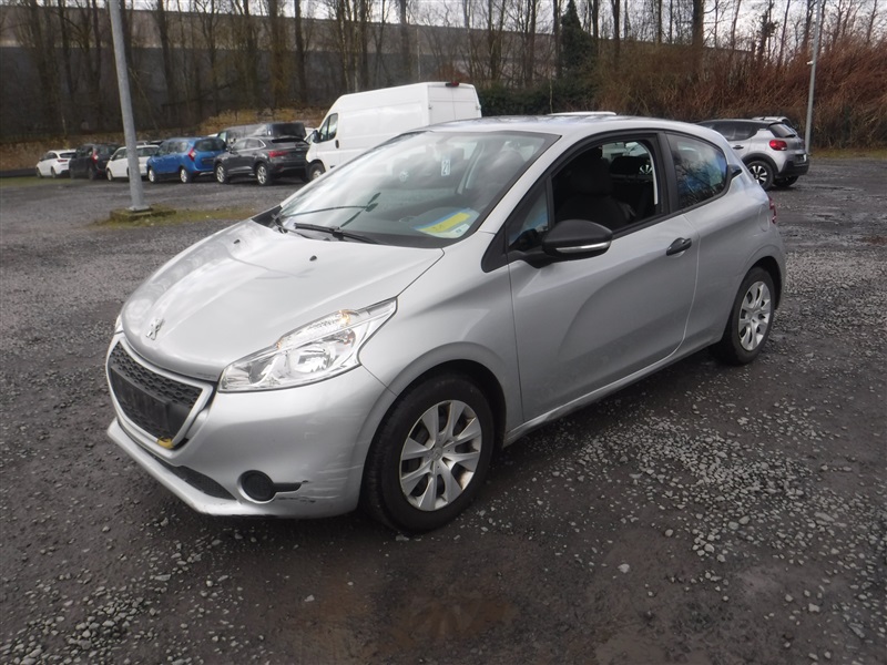 Peugeot 208 1.2i Active n°21