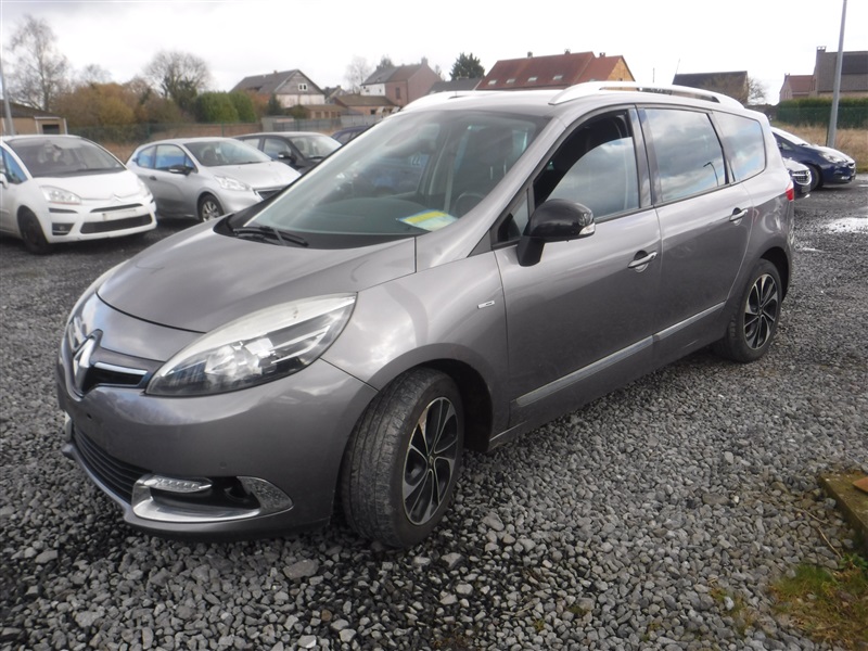 Renault Scenic 1.5 dCi Bose Edition  n°22