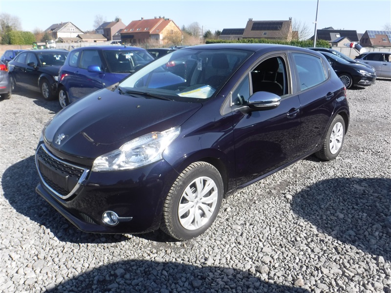 Peugeot 208 PEUGEOT 208 Active n°41