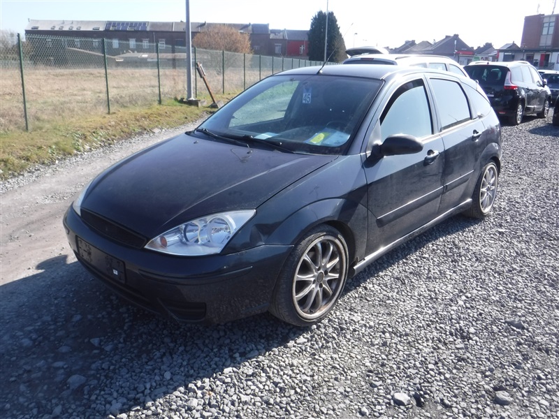 Ford Focus 1.6i  n°45