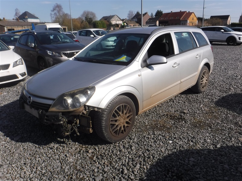 Opel Astra 1.7 CDTi n°34