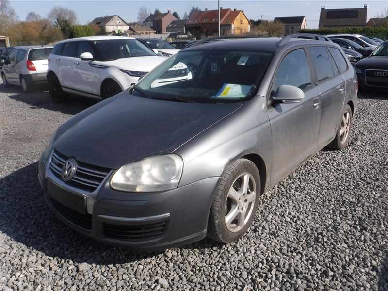 Volkswagen Golf Variant n°94