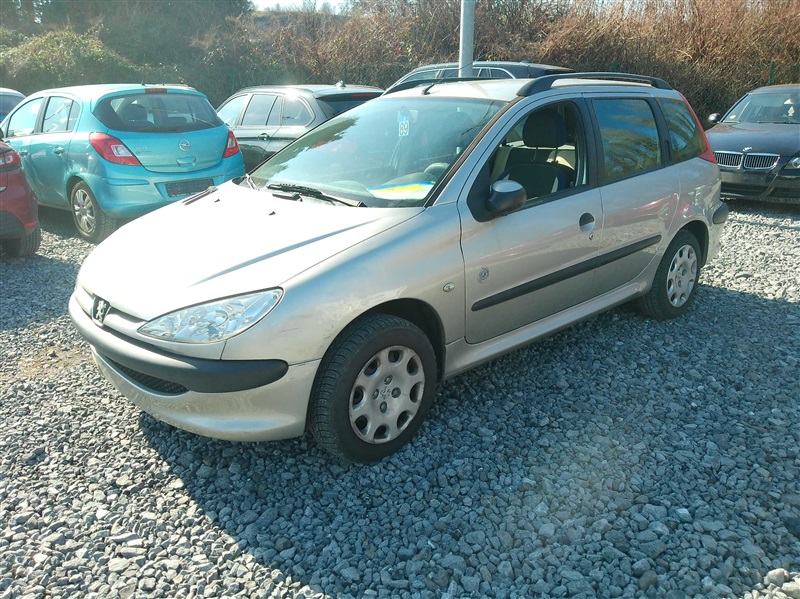 Peugeot 206 1.1i X-Line  n°89