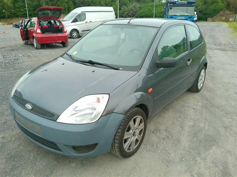 Ford Fiesta 1.3i EURO4 n°124