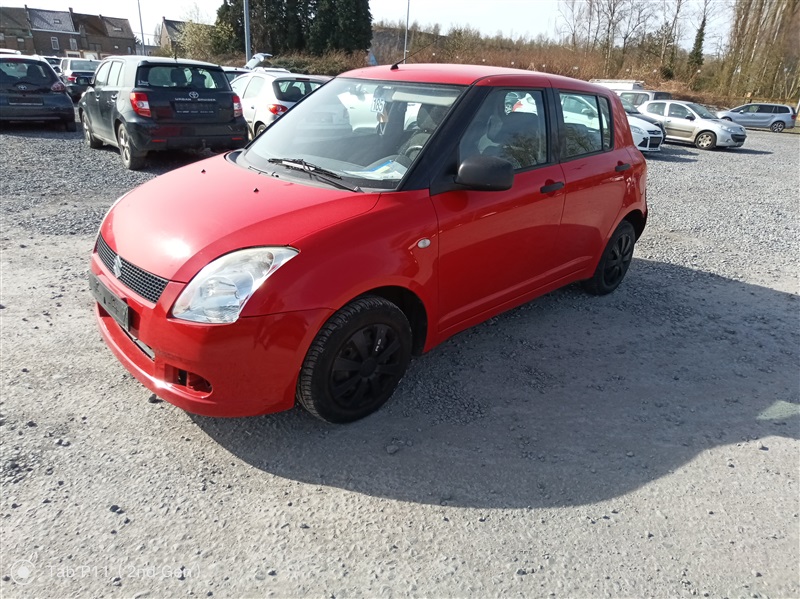 Suzuki Swift 1.3i GA n°185