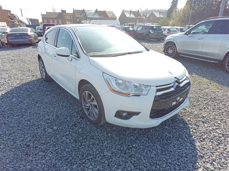 DS Automobiles DS 4 1.6HDi So Chic//EXPERTISE N° 228