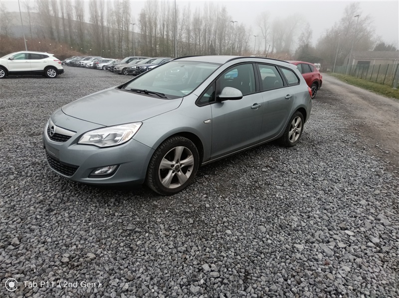 Opel Astra 1.7 CDTi Enjoy n°250