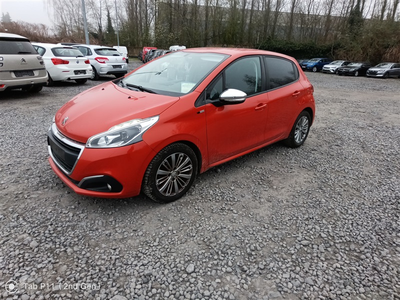 Peugeot 208 1.2i PureTech Style n°251