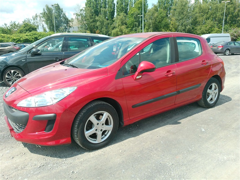 Peugeot 308 1.4i Confort Pack EURO4 n°175