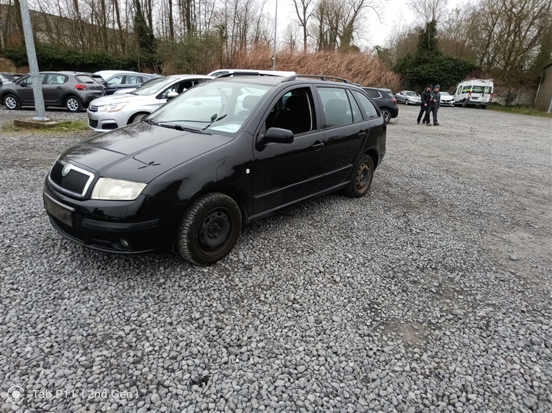 Skoda Fabia 1.4i 16v Comfort n°266