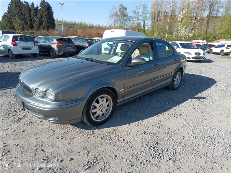 Jaguar X-Type 2.0 Turbo D n°16