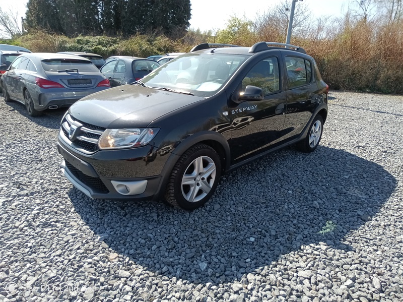 Dacia Sandero 1.5 dCi Stepway n°32