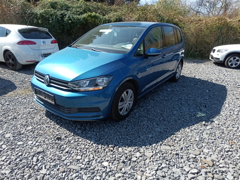 Volkswagen Touran 1.6 TDi SCR Highline n°23