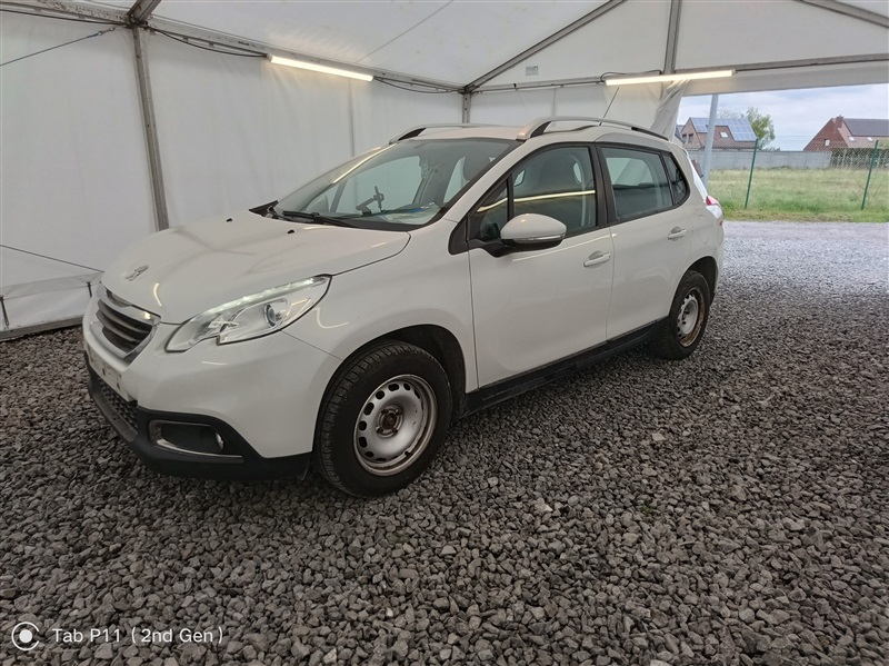 Peugeot 2008 1.2i PureTech Active n°38