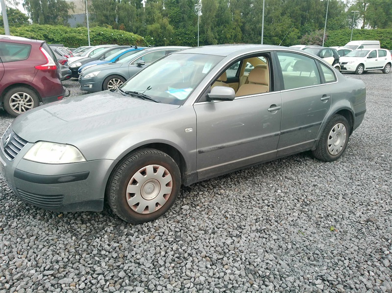 Volkswagen Passat EURO3 n°138