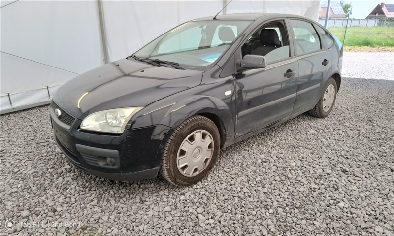 Ford Focus 1.4i 16v Trend n°187