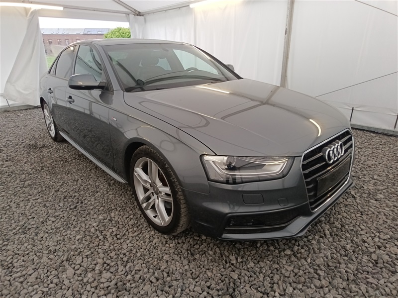 Audi A4 1.8 TFSI S line Multitronic NAV/PDC //EXPERTISE N°293