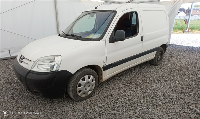 Peugeot Partner N°270