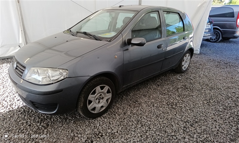 Fiat Punto 1.4 8v Active n°295