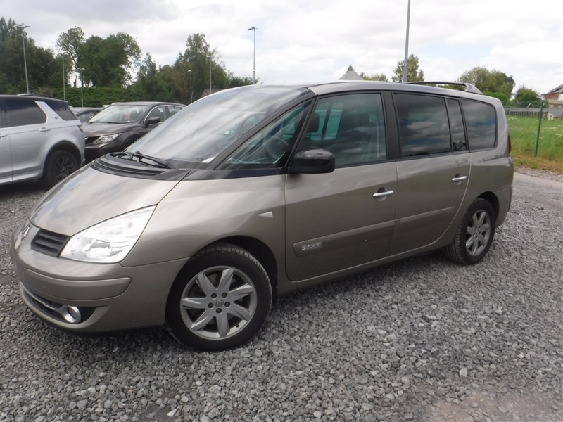 Renault Espace 2.0 dCi Initiale FAP EURO5 n°162