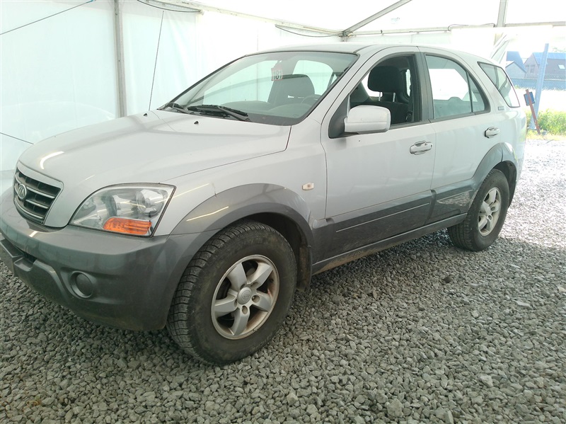 Kia Sorento 2.5 CRDI *CUIR/CLIM/ATT REM/UTILITAIRE* n°181