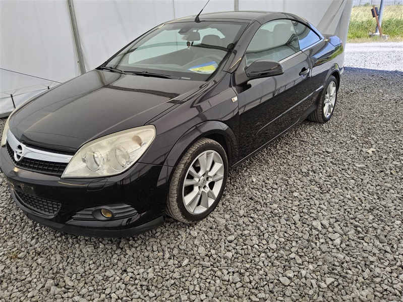 Opel Astra 1.9 CDTi Cosmo FAP 188