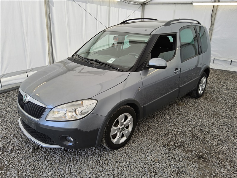 Skoda Roomster 1.6 CR TDi Family DPF 200