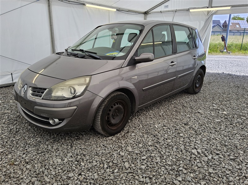 Renault Scenic 1.5 dCi Expression 221