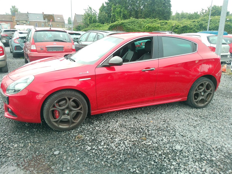 Alfa Romeo Giulietta 1.6 DIESEL TB Impression EURO5 n°187